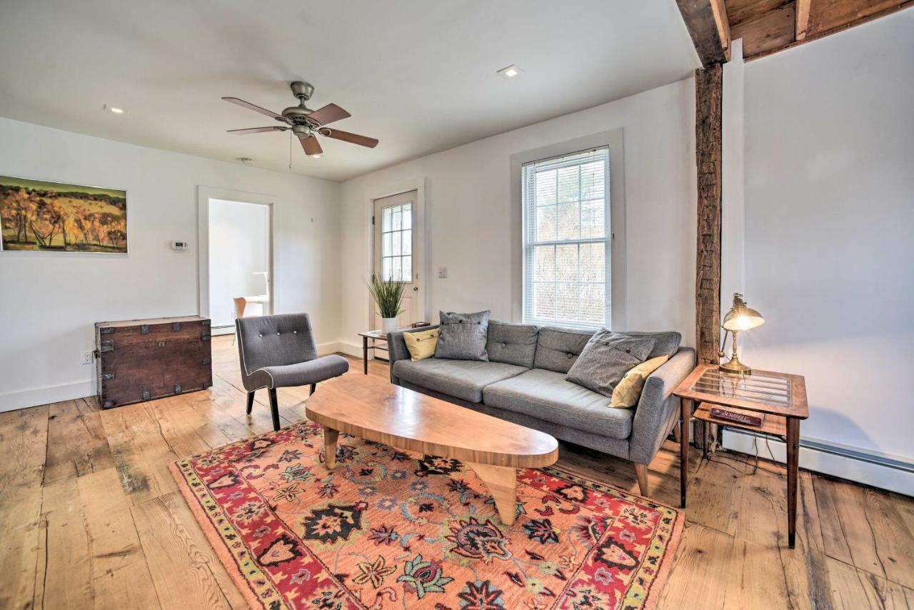 וודסטוק Charming Cottage With Yard - 2 Mi To Tinker St! מראה חיצוני תמונה