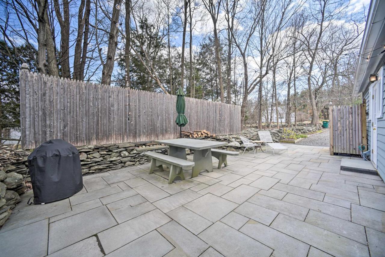 וודסטוק Charming Cottage With Yard - 2 Mi To Tinker St! מראה חיצוני תמונה