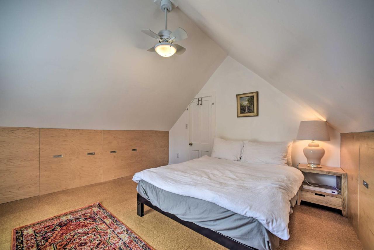 וודסטוק Charming Cottage With Yard - 2 Mi To Tinker St! מראה חיצוני תמונה